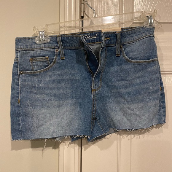 Universal thread shorts - Picture 1 of 5